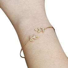 Load image into Gallery viewer, Fashion pop leaves leaves bracelet brains Leaves Women&#39;s Bracelet Jewelry