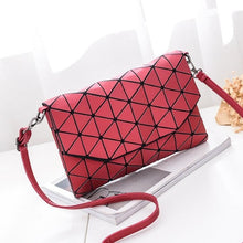 Load image into Gallery viewer, 2018 new small solid plaid geometric lingge envelope handbag women clutch ladies purse crossbody messenger shoulder bags LB647