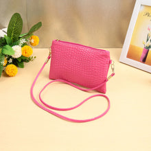 Load image into Gallery viewer, Cute Crocodile Patten Mini P U Leather Zipper Handbag for Women