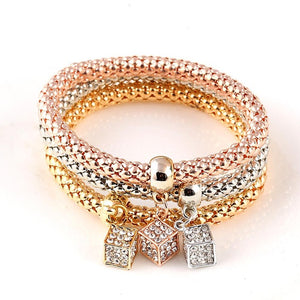 17KM Fashion Gold Color Crystal Skull Bracelet & Bangle 2018 New Charm Luxury Love Heart Women Bracelet Gift 3 PCS/Set